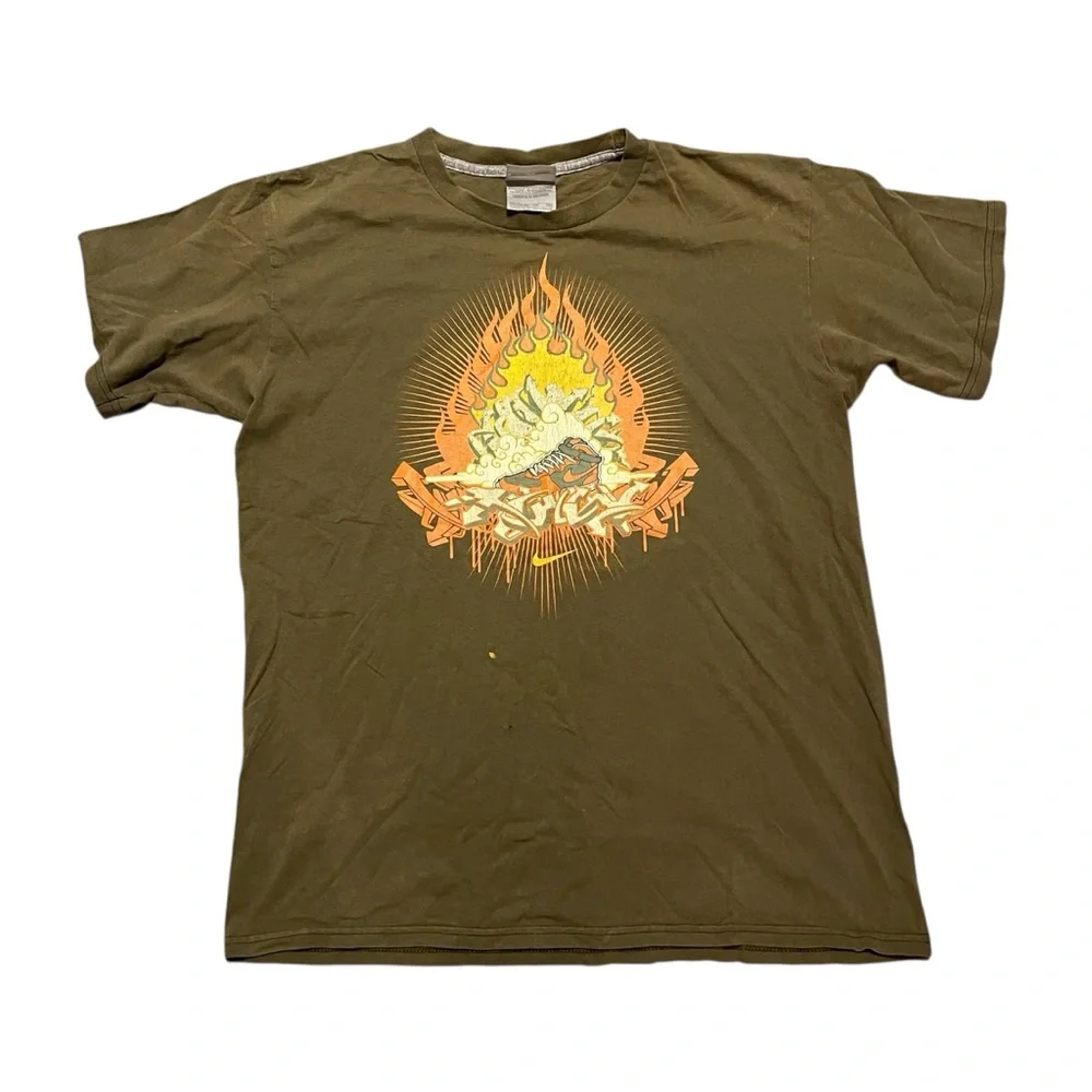 Vintage‎ y2k Nike Brown Graphic T-Shirt with flaming shoe XL